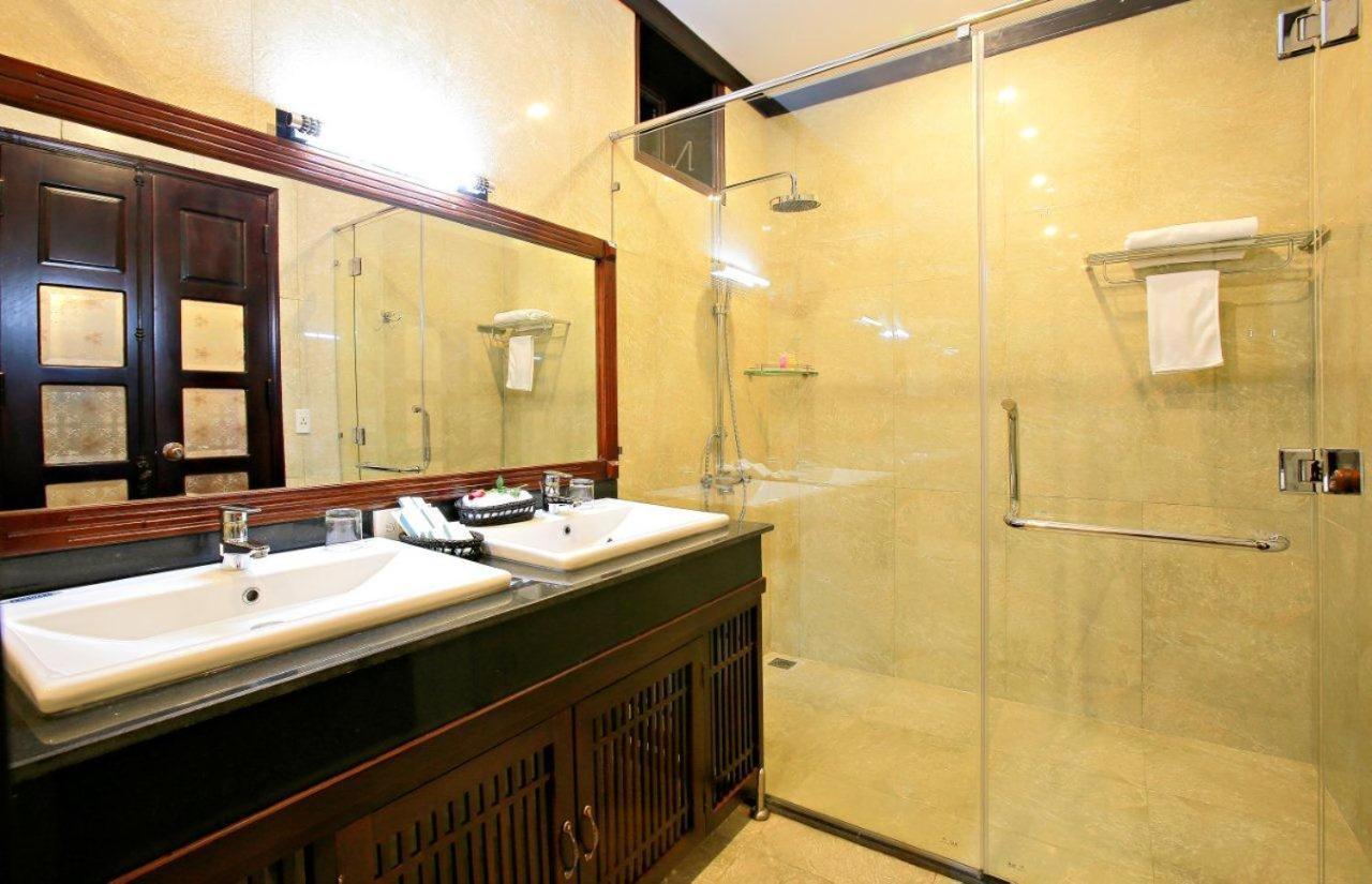 Ban Thach Riverside Hotel & Resort Tam Ky Exterior photo