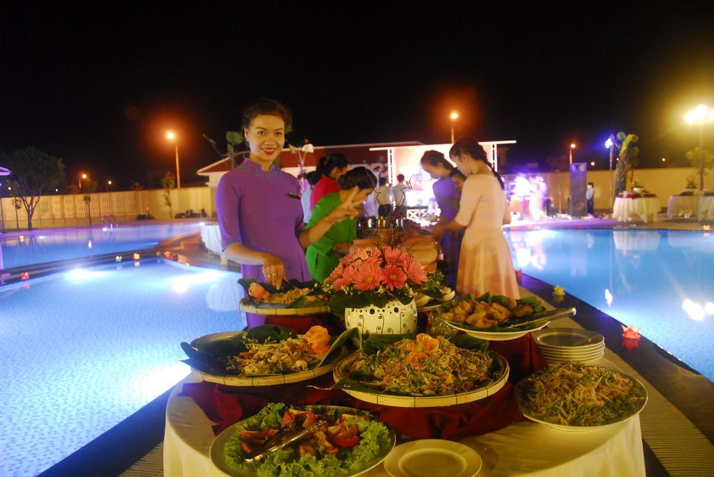 Ban Thach Riverside Hotel & Resort Tam Ky Exterior photo