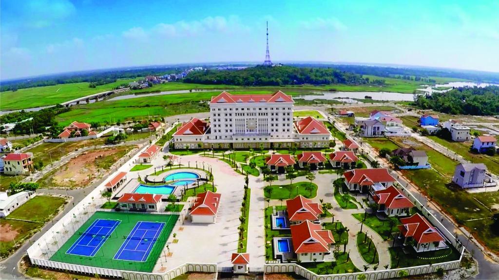 Ban Thach Riverside Hotel & Resort Tam Ky Exterior photo