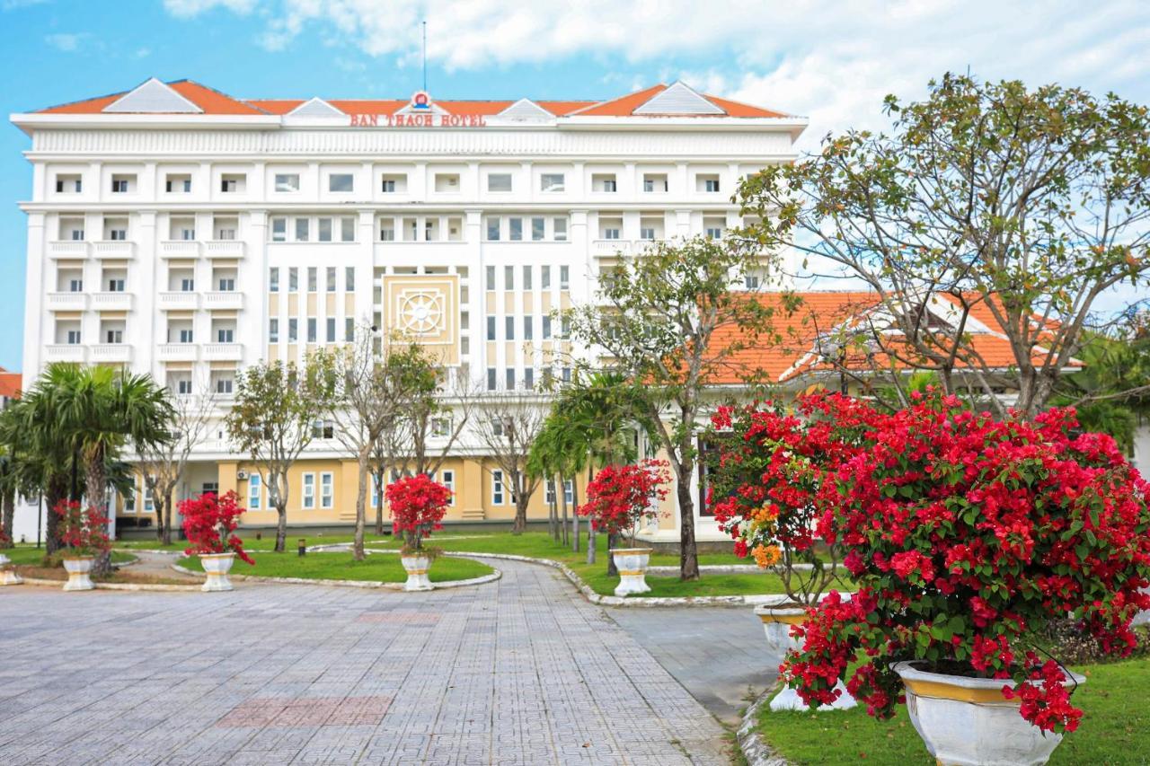 Ban Thach Riverside Hotel & Resort Tam Ky Exterior photo