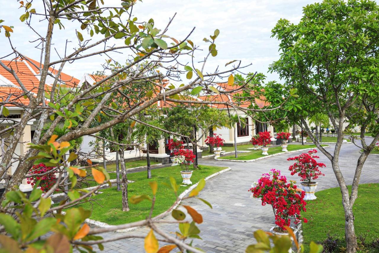 Ban Thach Riverside Hotel & Resort Tam Ky Exterior photo